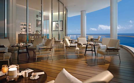 Clubroom terrace East - The Ritz-Carlton Residences
